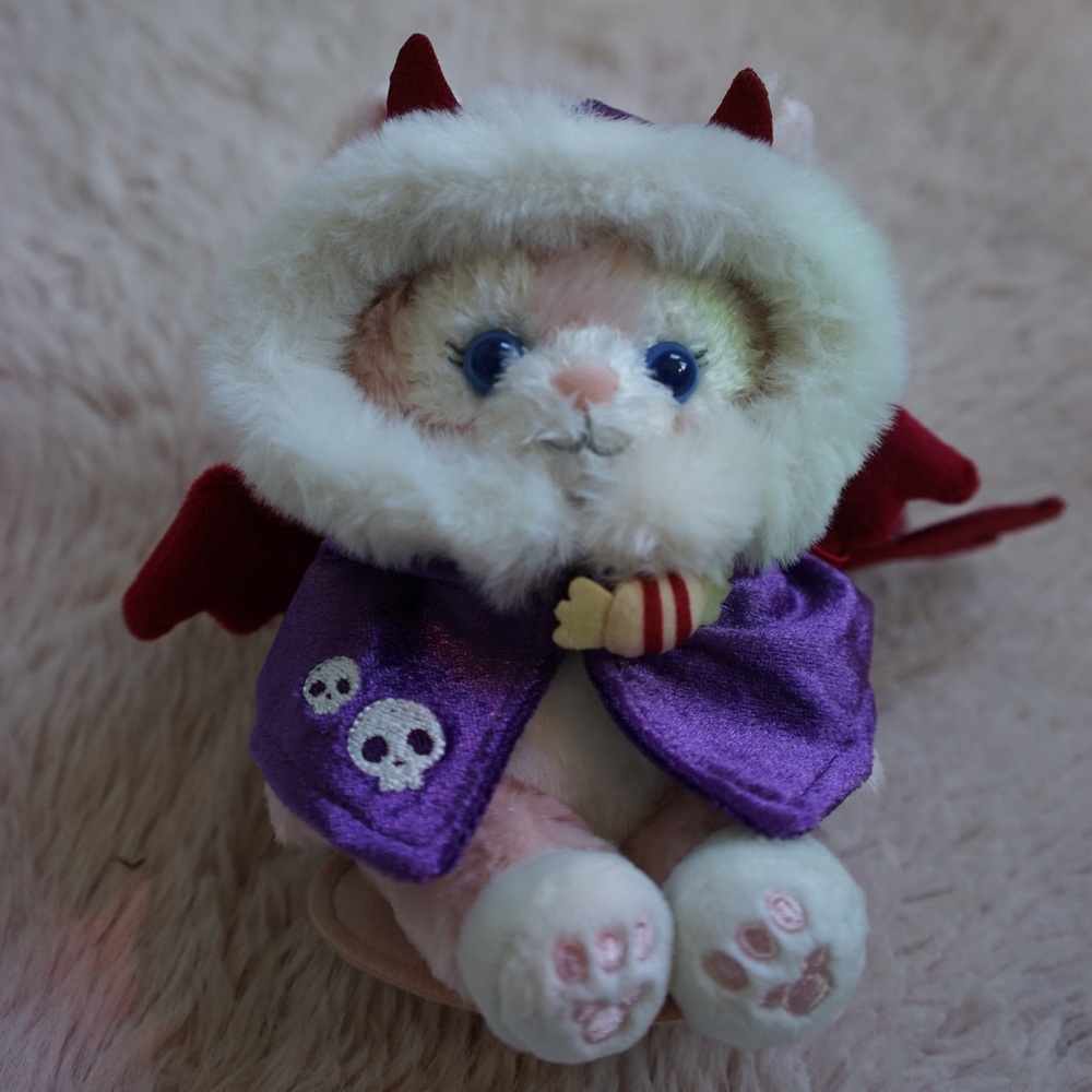 Disney Linabell Mini Plush with Halloween Outfit (with magnet at bottom)
